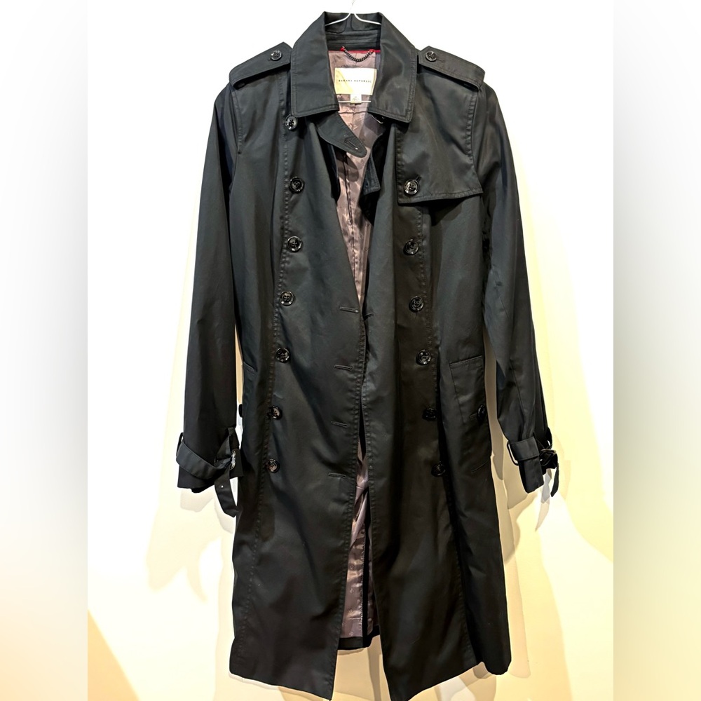 Banana Republic black trench coat size M for fall / winter - Picture 3 of 4
